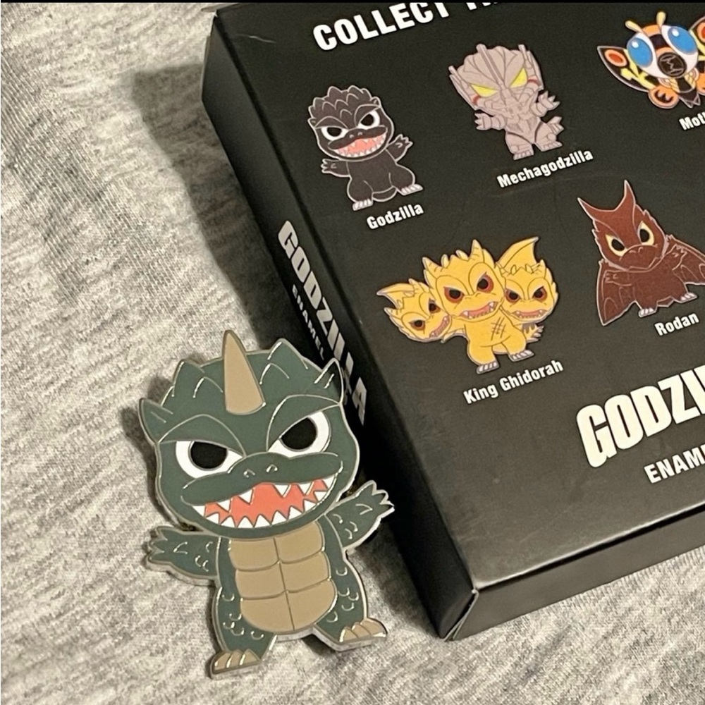 Godzilla Monsters Gabara Blind Box Pin